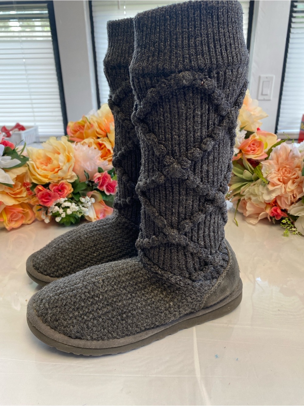 UGG Classic Argyle Knit Tall Sweater Boots Charcoal Gray Sheepskin Women’s 6